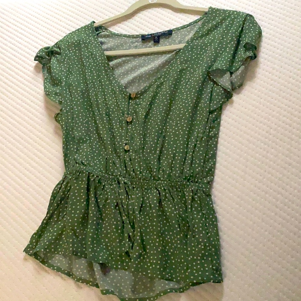 Green & white blouse Sz Small